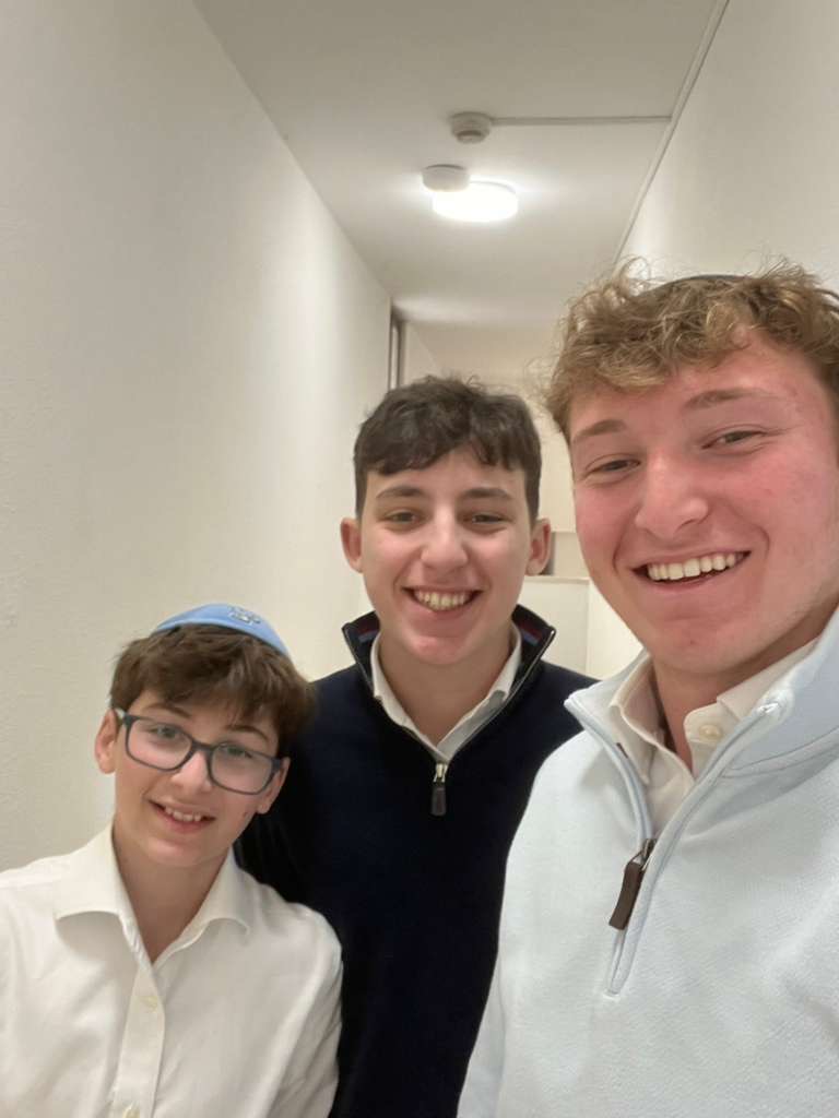 Shabbat Achim at Gush