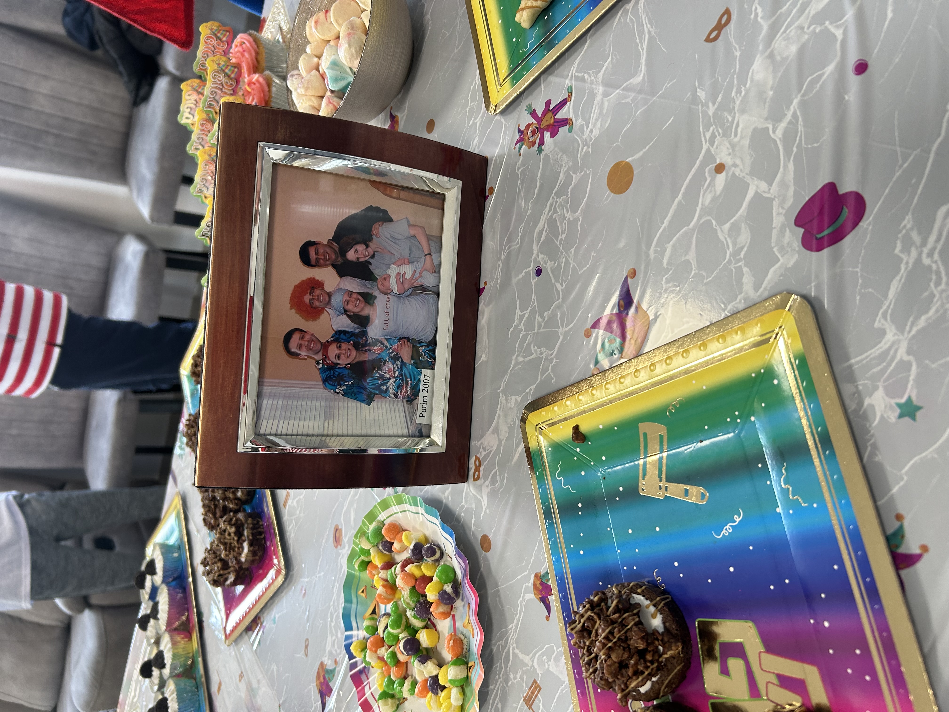 Shushan Purim with the Dens!