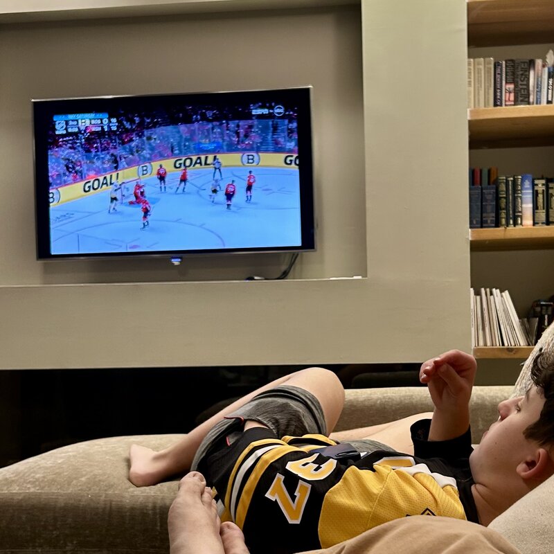 Saturday night Bruins live stream!