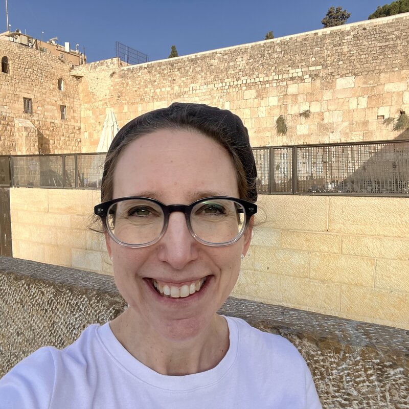 Visiting the Kotel on a sunny afternoon in November